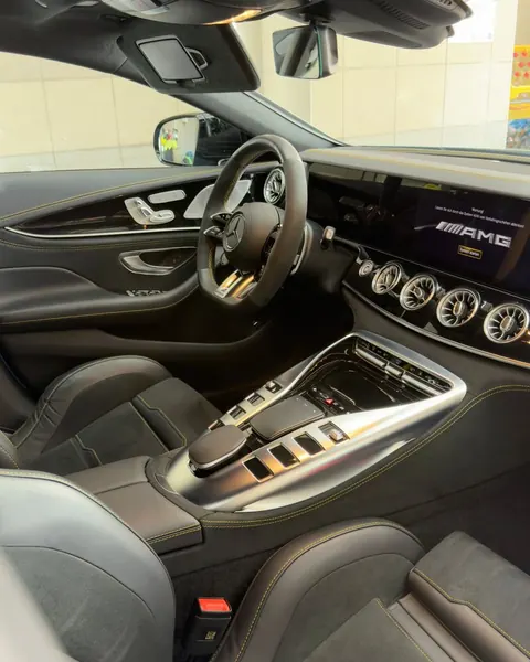 Innenraum eines Mercedes-AMG GT